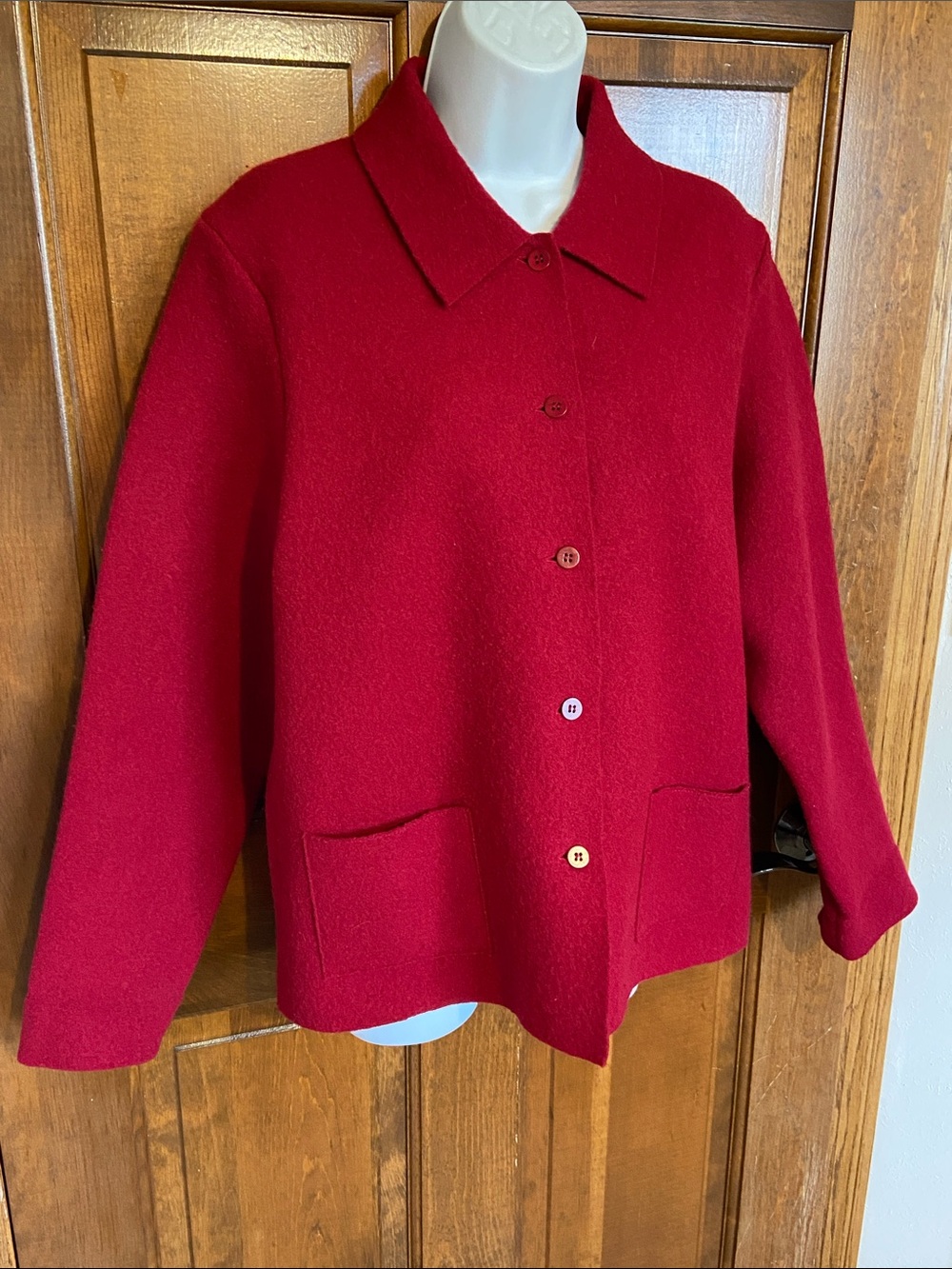 Eileen Fisher Jacket-Blazer-Cardigan~Red~100% Wool~Button Up~2 Pocket Size Large